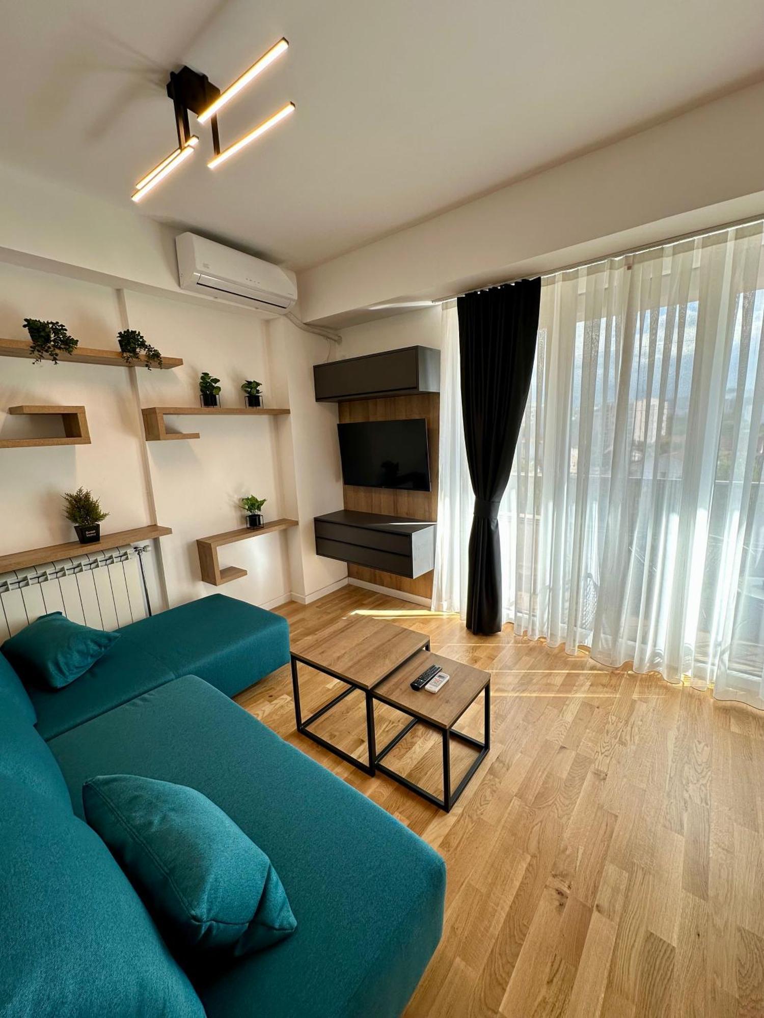 Downtown Riverside Apartments Skopje Exterior photo